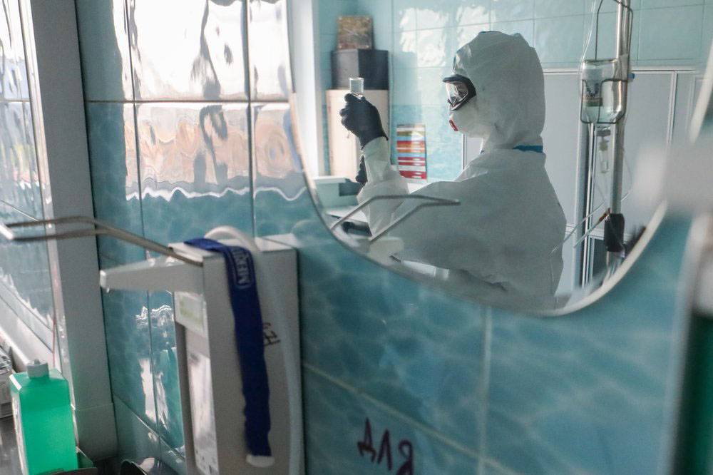 Число случаев заражения коронавирусом в России превысило 200 тысяч