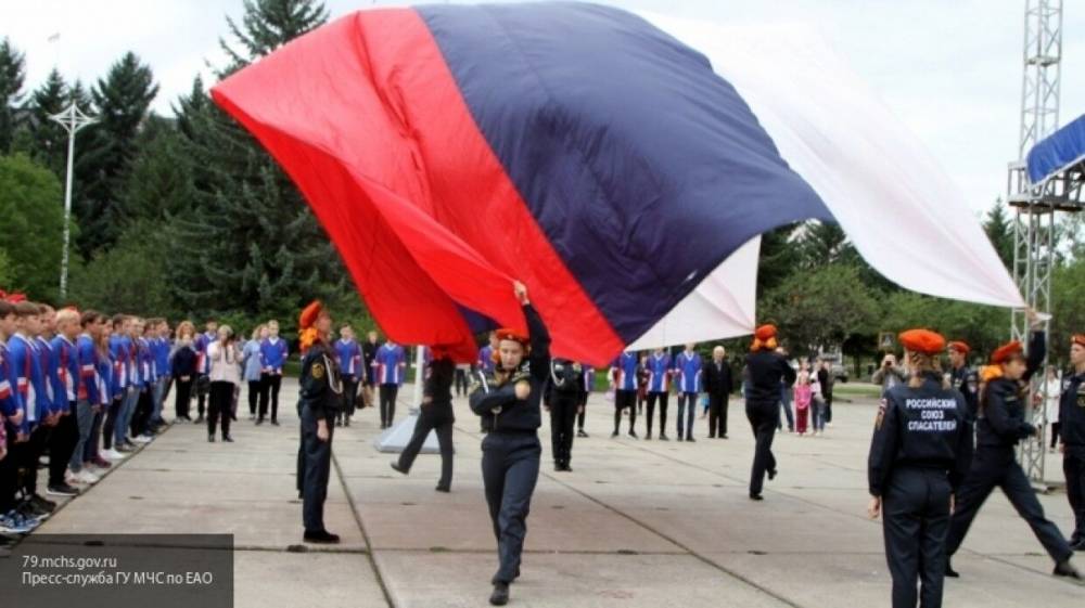 Граждан ждут еще одни длинные выходные по случаю Дня России