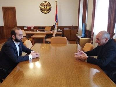 Президент Арцаха принял председателя Национального собрания Армении