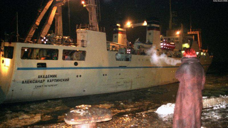 Пираты похитили трёх россиян и украинца с двух судов в Гвинейском заливе