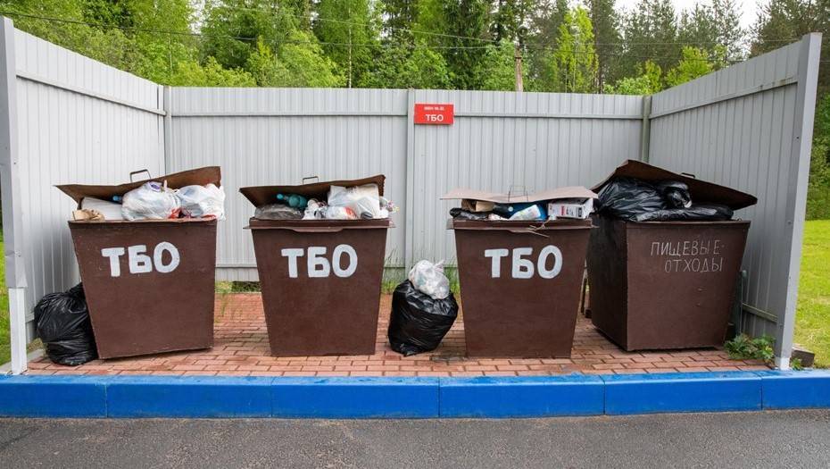 Петербуржец на карантине пожаловался на бан в группе против коронавируса за просьбу вынести мусор