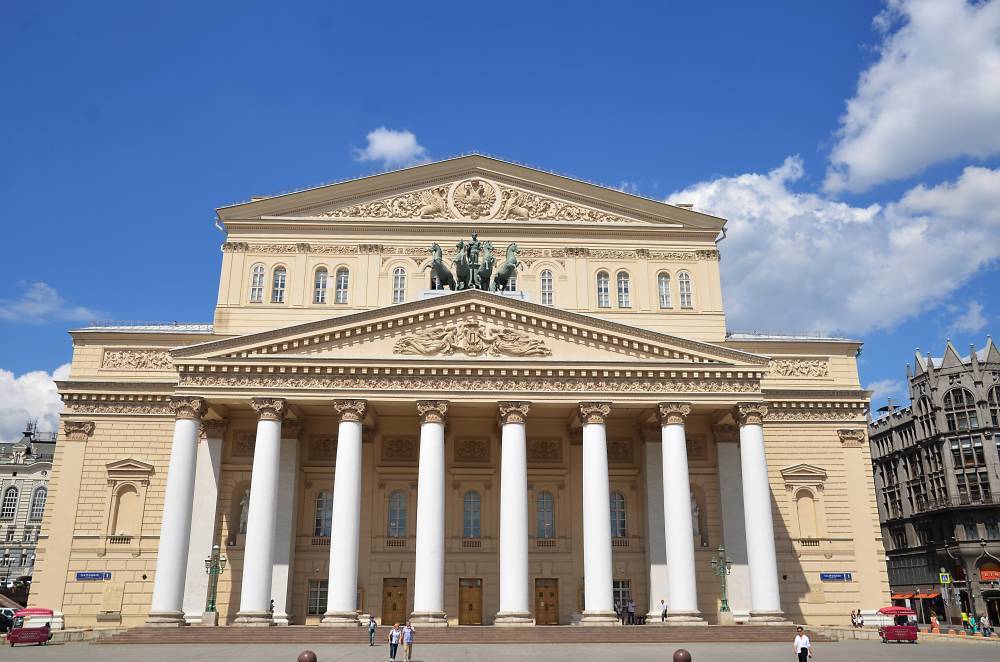Большой театр, Эрмитаж и Минкульт получат от государства 3,8 миллиарда рублей