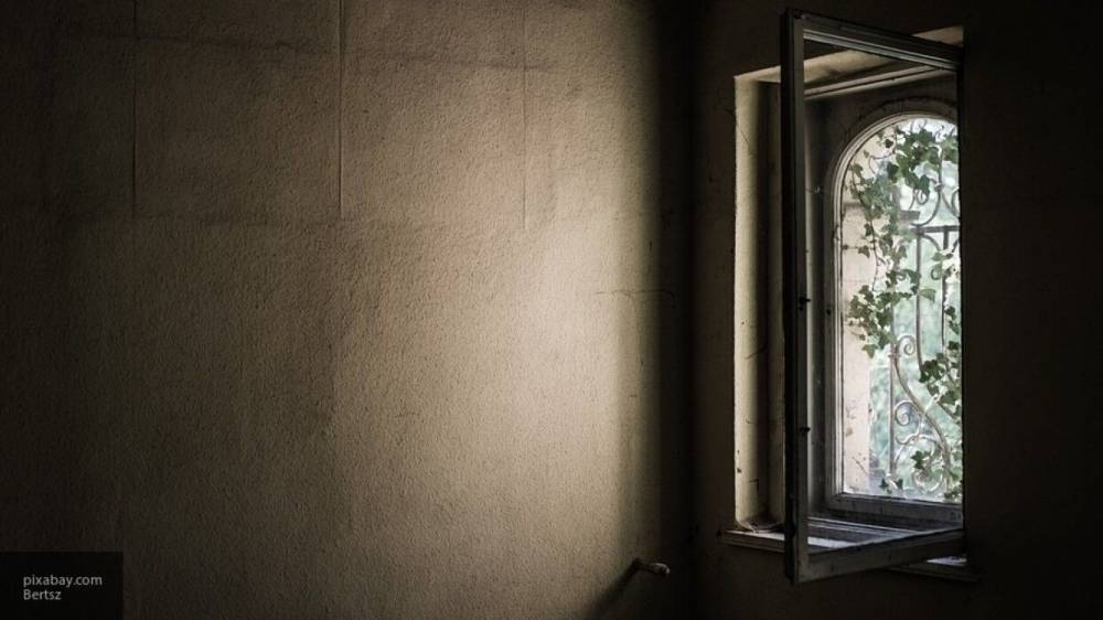 Мужчина выжил, выпав из окна девятиэтажки в Перми