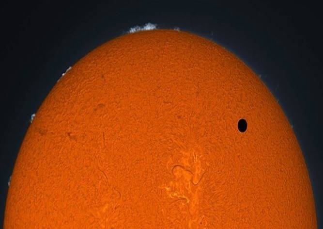 В понедельник жители Чехии смогут увидеть проход Меркурия перед Солнцем