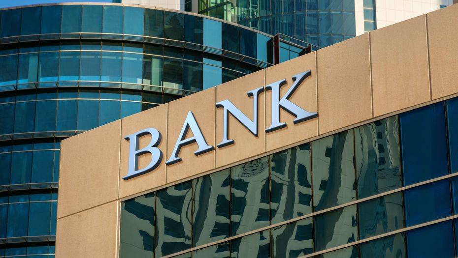 Лишь два из десяти крупных казахстанских банков смогли увеличить собственный капитал в марте