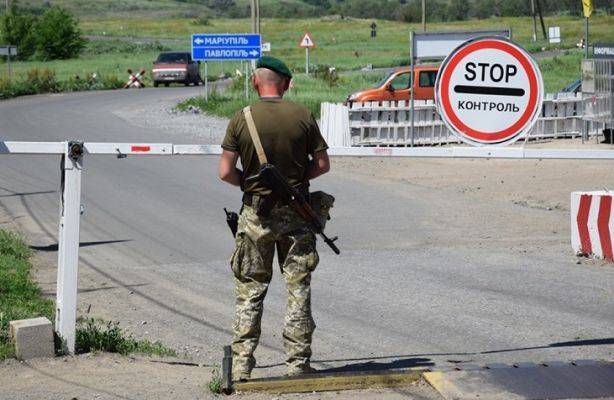 Украина продлила закрытие КПВВ на линии разграничения в зоне ООС