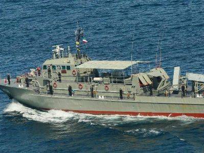 В Иране сообщили о гибели 19 человек при инциденте с военным кораблем