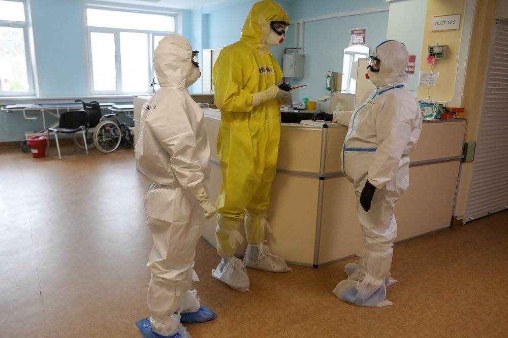 Россия поднялась на третье место в мире по числу заразившихся COVID-19