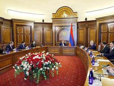 Премьер провел совещание по пересмотру системы налогообложения недвижимого имущества в Армении
