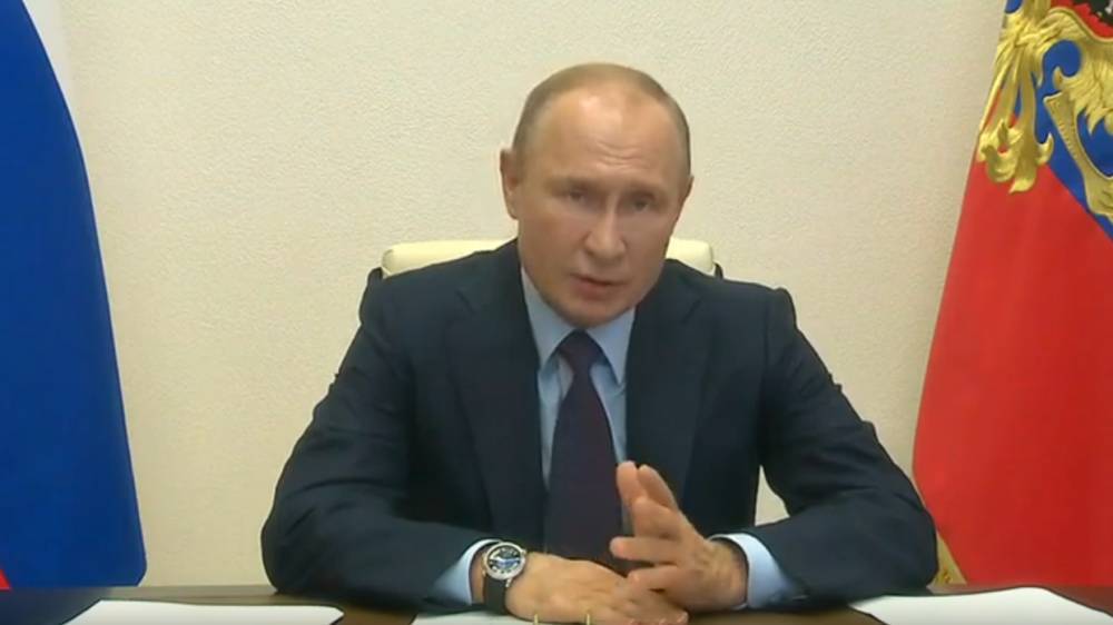 Путин поручил разработать рекомендации по отмене ограничений из-за коронавируса