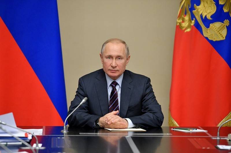 Совещание Владимира Путина по вопросу продления нерабочих дней 11 мая 2020: прямая онлайн-трансляция