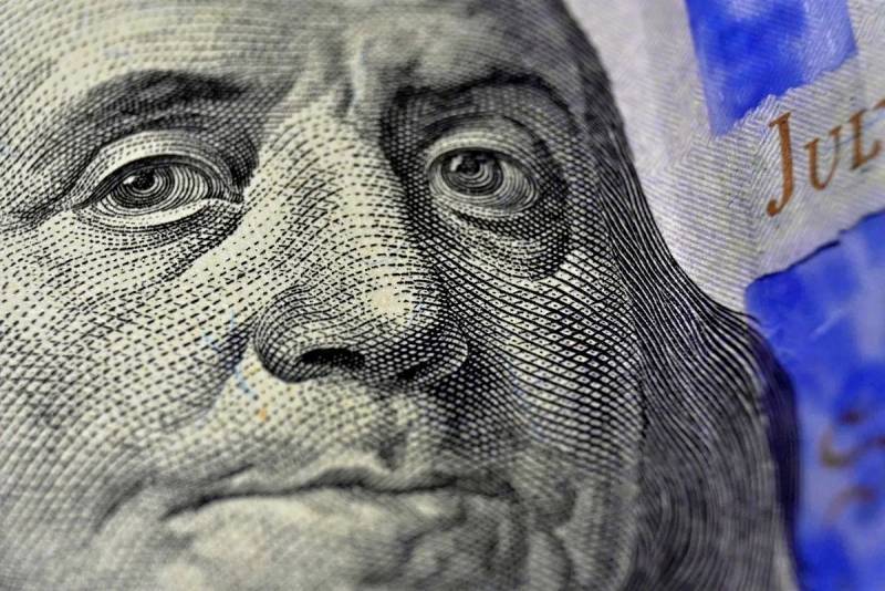 «Китайский» обвал доллара может быть полезным для США