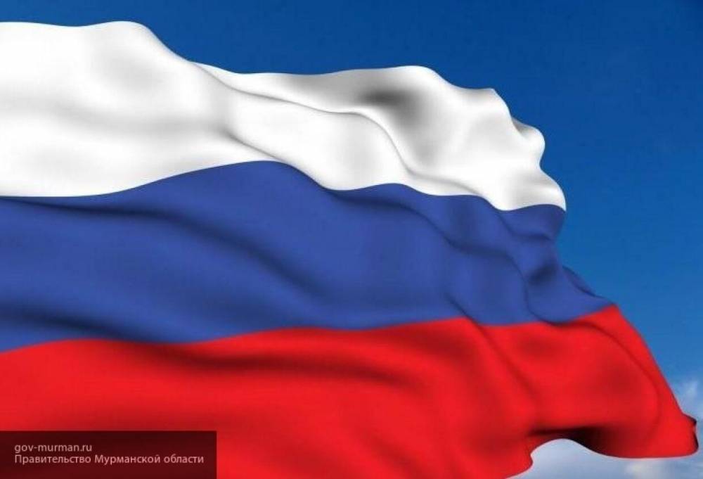 Москвичи приняли активное участие в акции "Флаг России — в каждый дом"