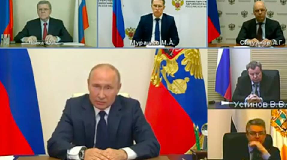 Путин: С 12 мая единый период нерабочих дней завершается