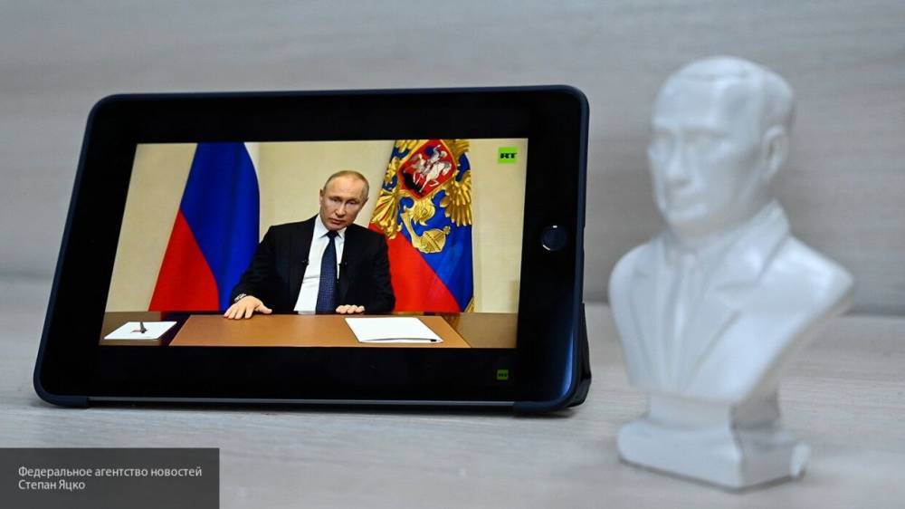 Путин заявил, что решающее слово о сроках снятия ограничений по COVID-19 за врачами