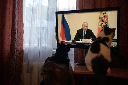 Путин высказался о снятии ограничений из-за коронавируса