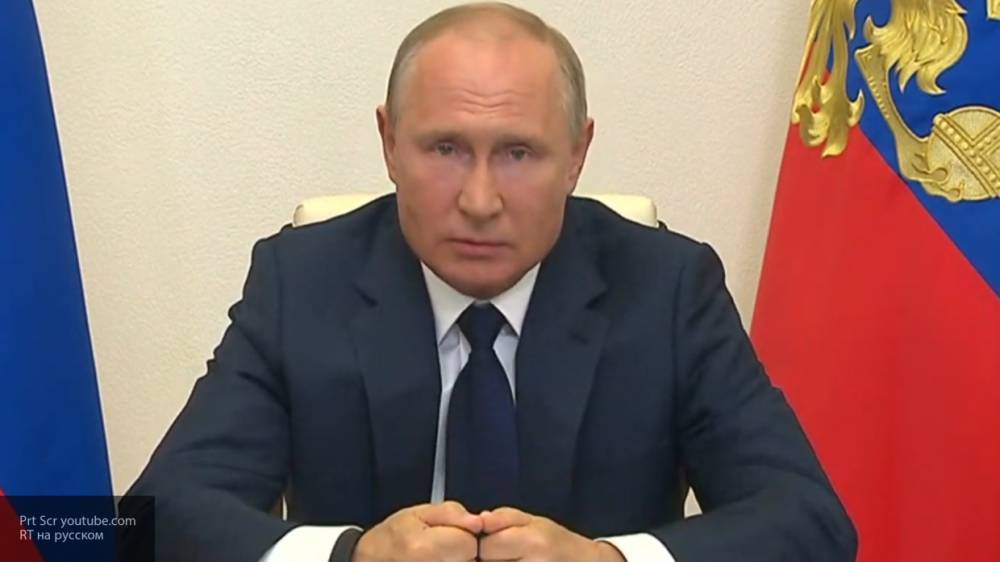 Путин заявил, что правительство РФ не может бездействовать на фоне коронавируса