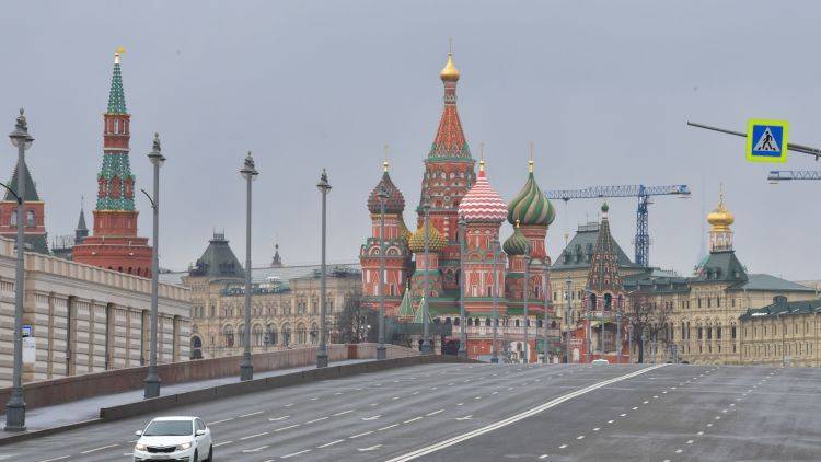 Между Сциллой и Харибдой: главные тезисы послания Путина к россиянам