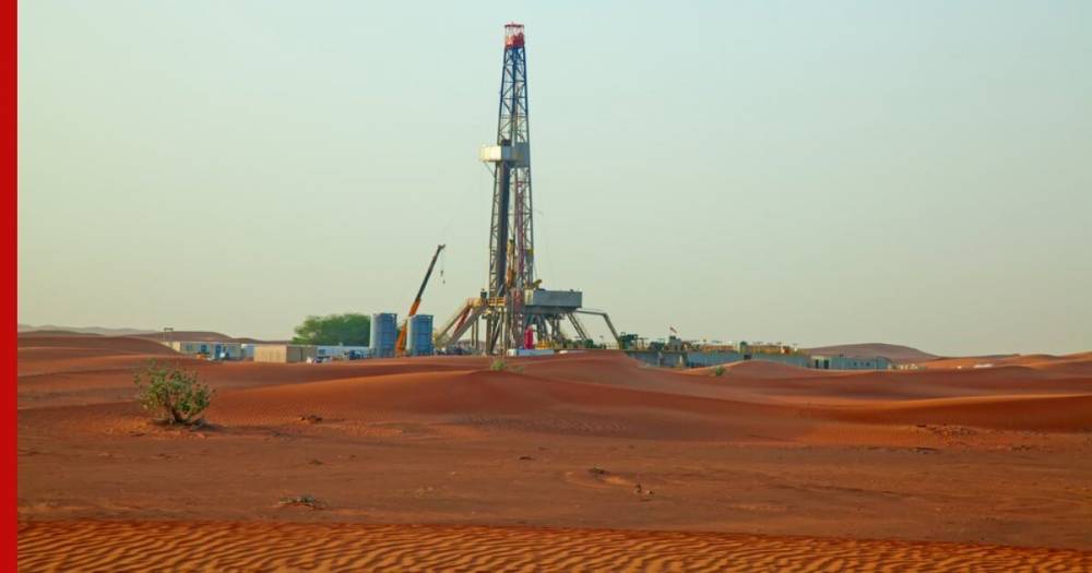 ОАЭ дополнительно сократят нефтедобычу