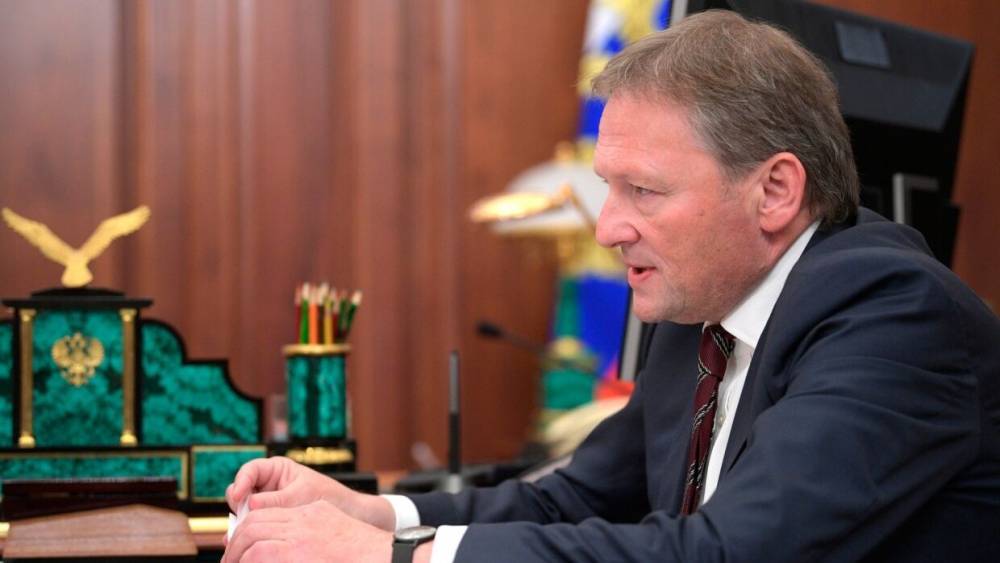 Титов заявил, что полный возврат к работе в регионах случится не ранее середины июня