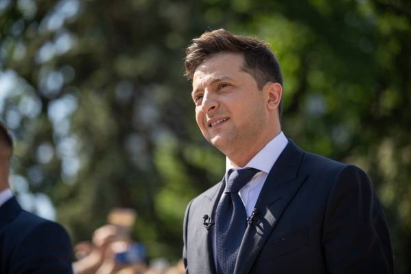 На Украине Зеленского назвали «слабаком в роли президента»