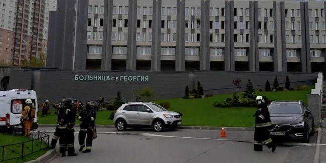 По факту пожара в больнице Санкт-Петербурга возбуждено уголовное дело
