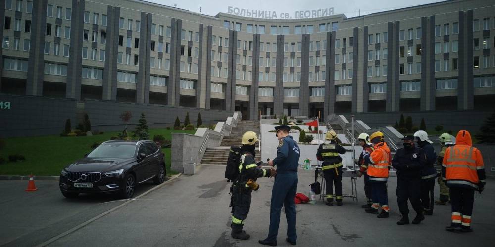 При пожаре в больнице Петербурга погибли пять человек