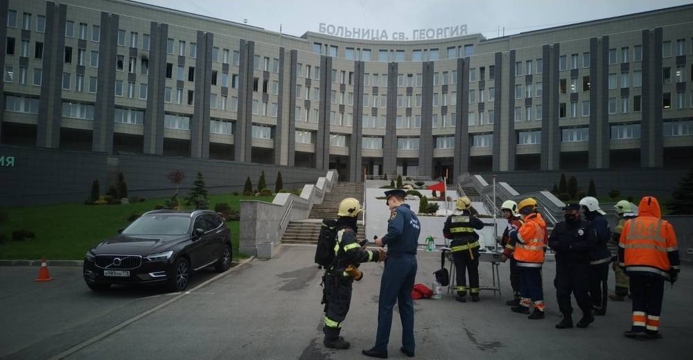 Трагедия в Петербурге: что известно о пожаре в больнице Святого Георгия