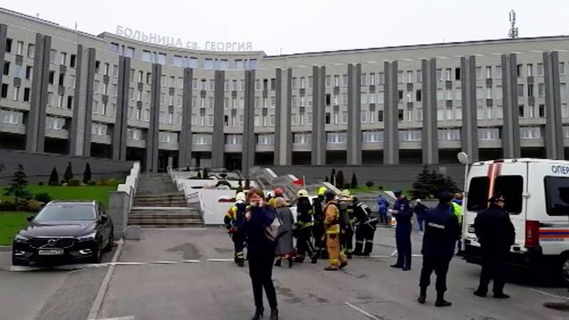 Названа предварительная причина пожара в больнице Петербурга