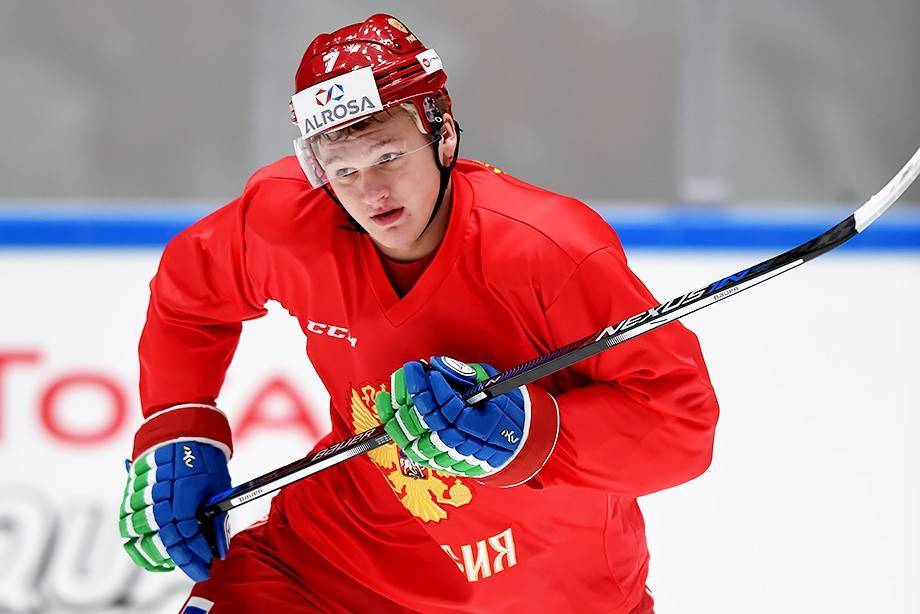 СМИ: кузбассовец Капризов не сможет дебютировать в НХЛ в этом сезоне