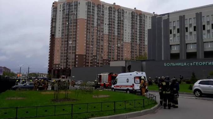 В МЧС назвали возможную причина пожара в больнице Святого Георгия