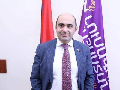 Глава партии «Светлая Армения»: Депутаты от «Моего шага» сегодня продолжат озвучивать угрозы
