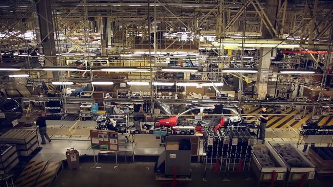 Завод Toyota в Петербурге возобновил производство