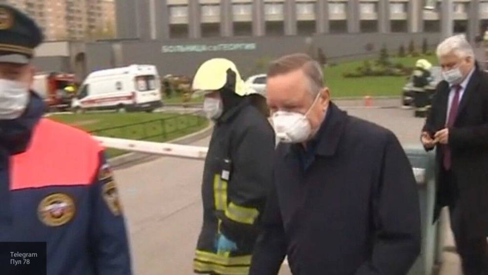 Беглов прибыл на место пожара в больнице Святого Георгия