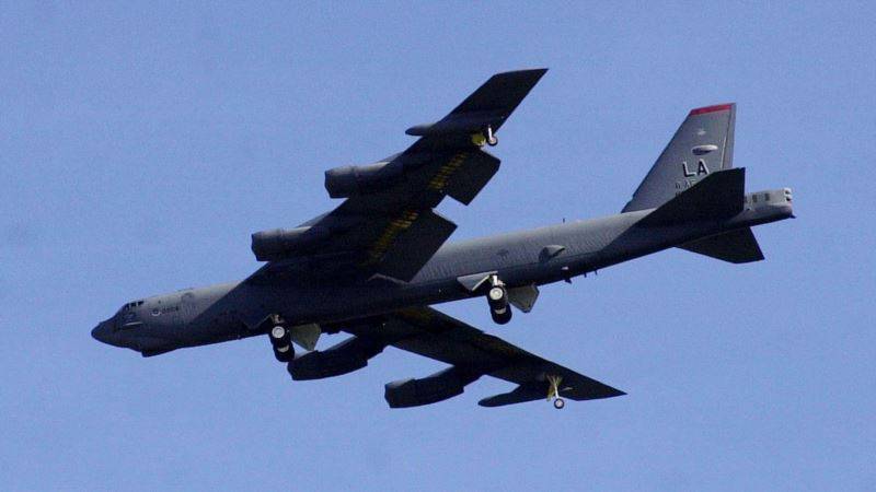 Стратегические бомбардировщики США пролетели над Европой и Тихим океаном