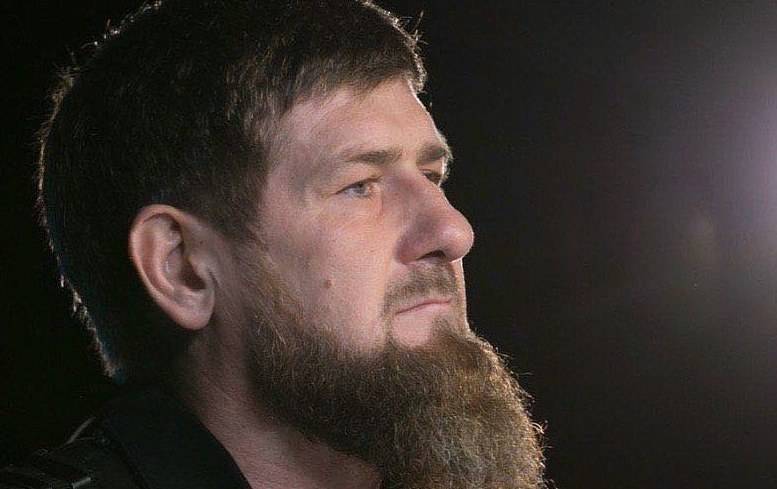 В Чечне выплатили по миллиону рублей ветеранам войны
