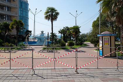 Предсказаны сроки возобновления туристического сезона в Сочи и Крыму