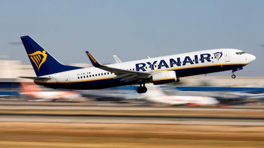 Авиакомпания Ryanair планирует возобновить 40% рейсов с 1 июля
