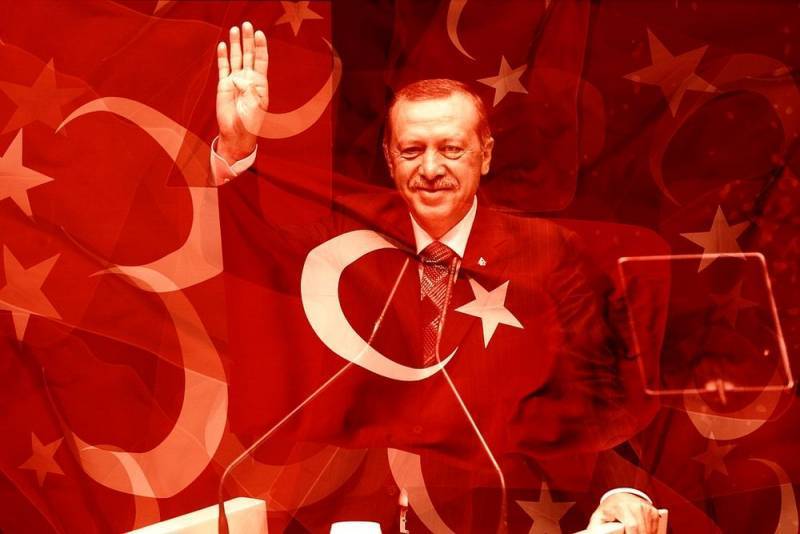 Эрдоган заявил о «коварном заговоре» против Турции