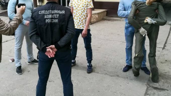 В Саратовской области парень одним ударом убил мужчину за отказ поздороваться