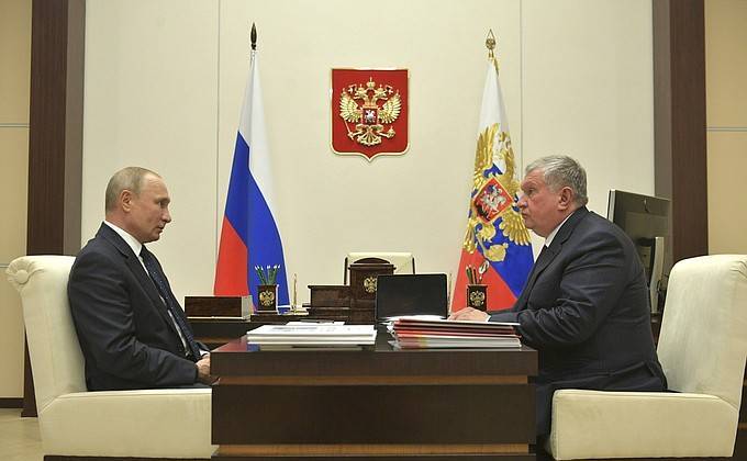 Встреча с главой компании «Роснефть» Игорем Сечиным