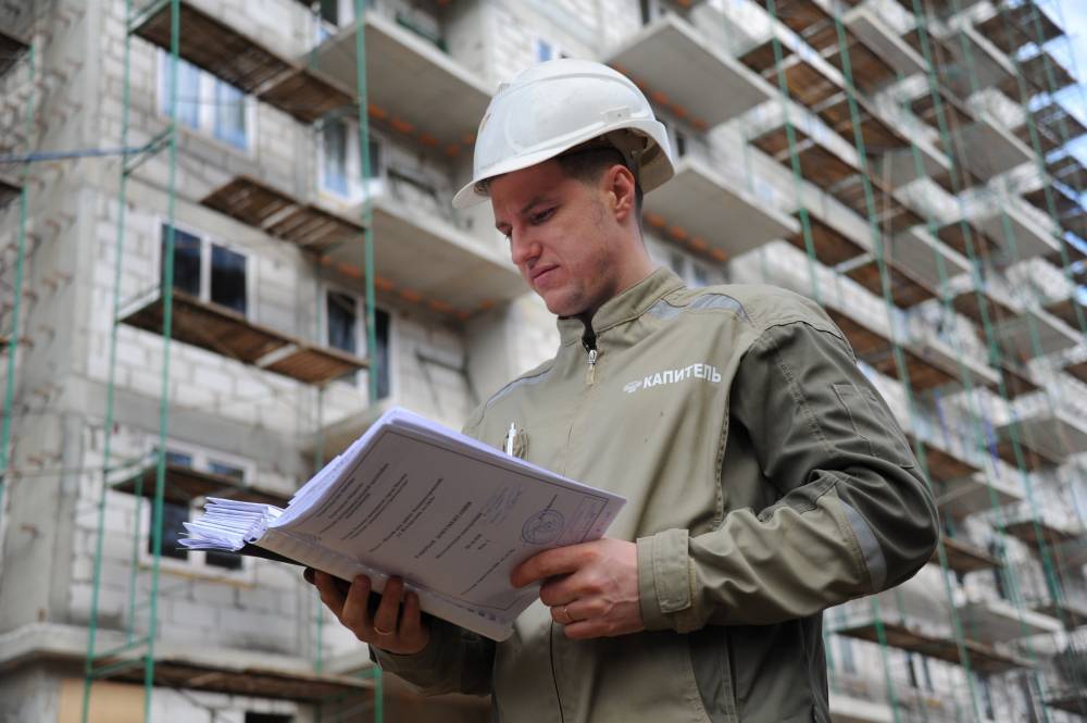 Строительство домов про программе реновации возобновили в Москве