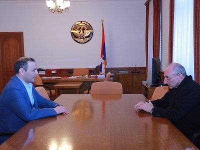 Бако Саакян принял секретаря Совета безопасности Армении