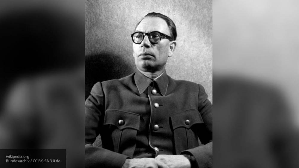 Военный историк Зданович рассказал об охоте советской разведки за предателем Власовым