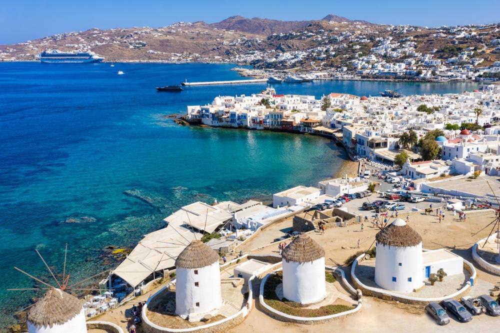 Власти Греции рассказали, как будет проходить открытие туристического сезона