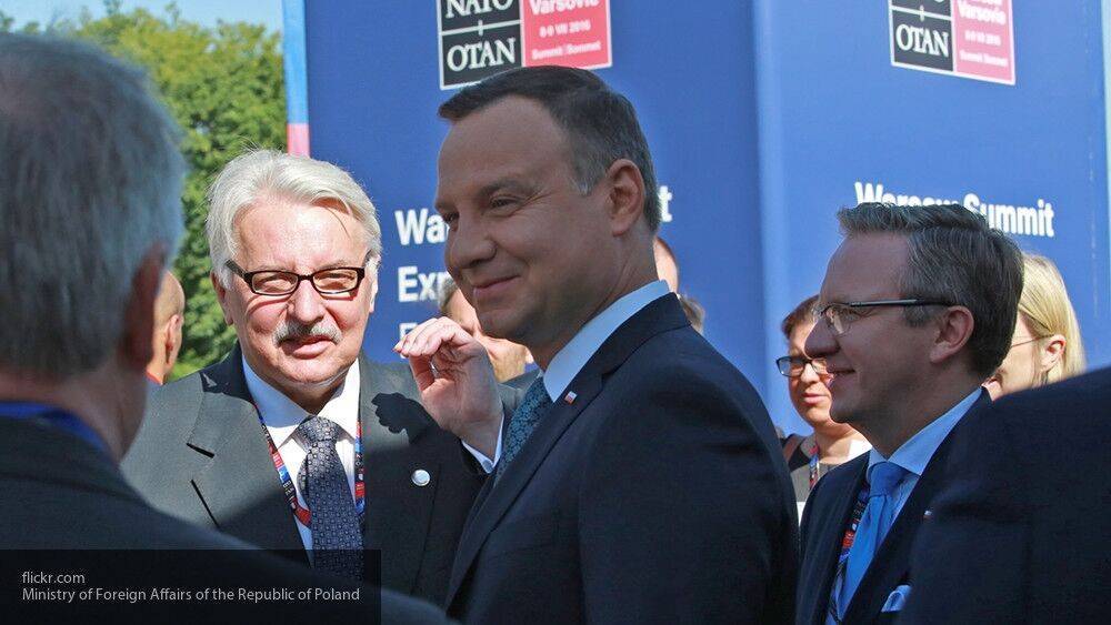 Политолог Корнилов объяснил, почему Дуда назвал Россию главной угрозой для Польши