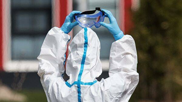 Один работник заразил коронавирусом больше 500 коллег