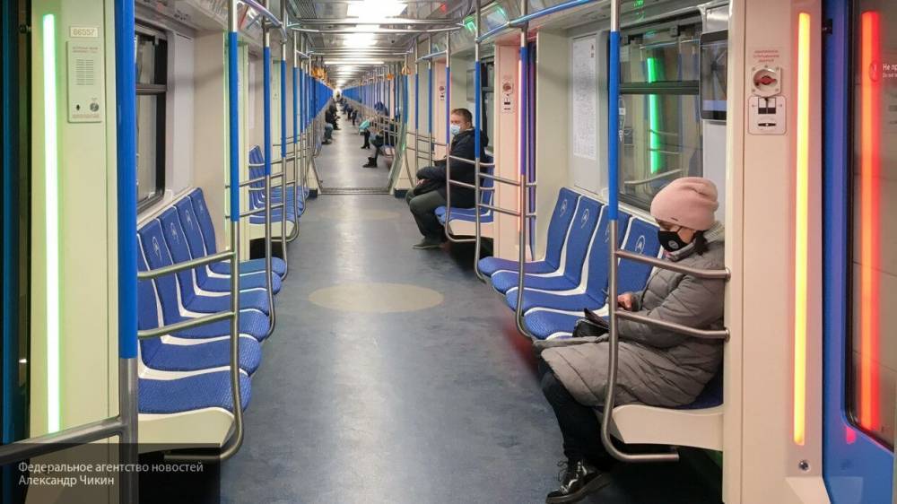 Правительство Москвы опровергло слухи о якобы завышении цен на маски в столичном метро