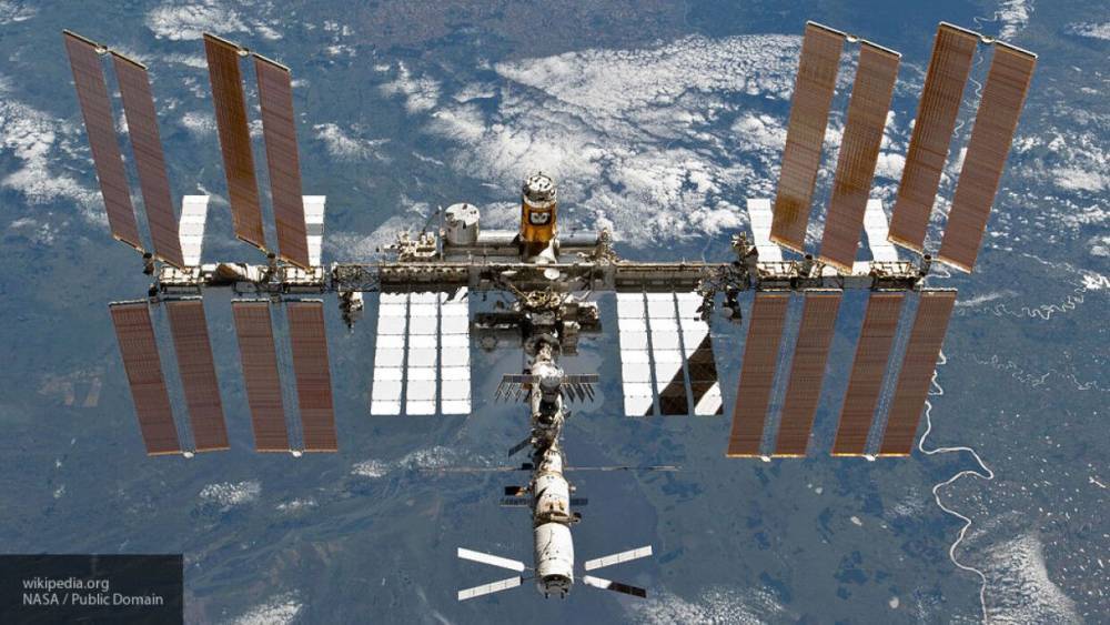 США заплатят РФ более 90 миллионов долларов за доставку астронавта на МКС