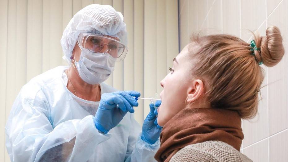 Более 9 тыс. петербуржцев обследовали на коронавирус за сутки